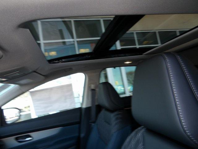 new 2025 Nissan Murano car, priced at $50,262
