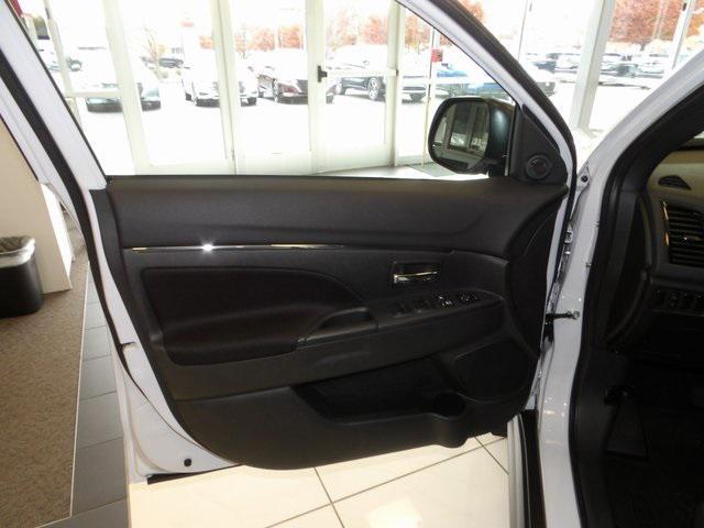 new 2025 Mitsubishi Outlander Sport car, priced at $29,783