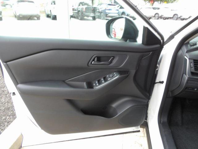 new 2025 Nissan Rogue car, priced at $30,365