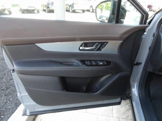 new 2025 Nissan Murano car, priced at $49,329
