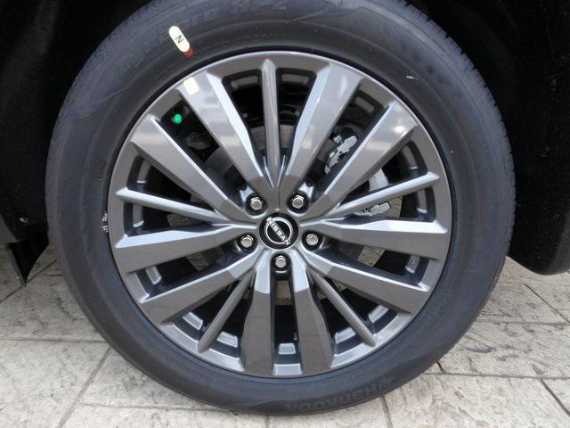 new 2025 Nissan Pathfinder car, priced at $45,888