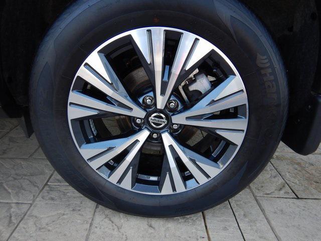 used 2021 Nissan Rogue car, priced at $24,991