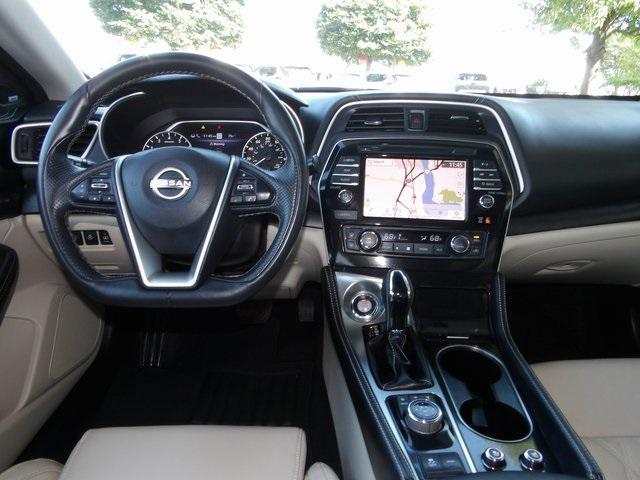 used 2023 Nissan Maxima car, priced at $35,576