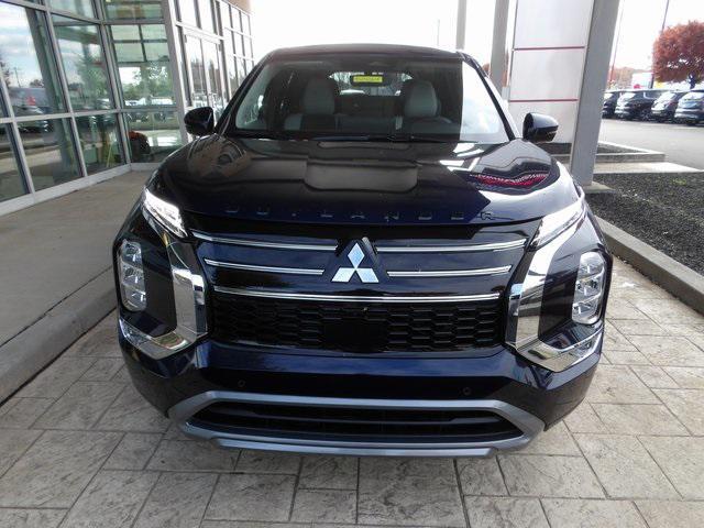 new 2025 Mitsubishi Outlander car, priced at $32,548