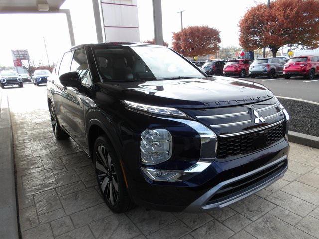 new 2025 Mitsubishi Outlander car, priced at $32,548