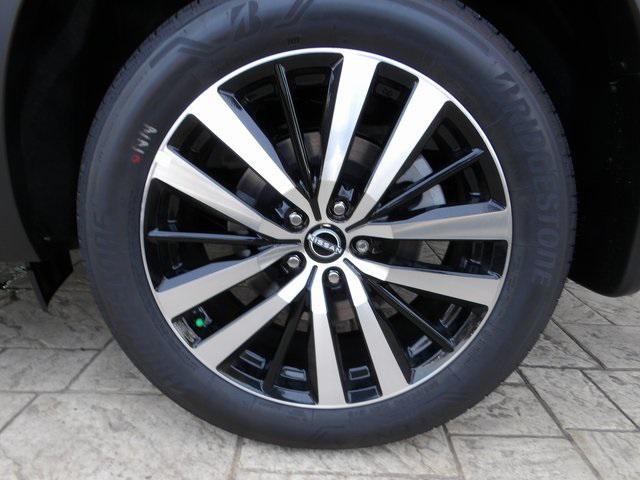 new 2025 Nissan Pathfinder car, priced at $50,208
