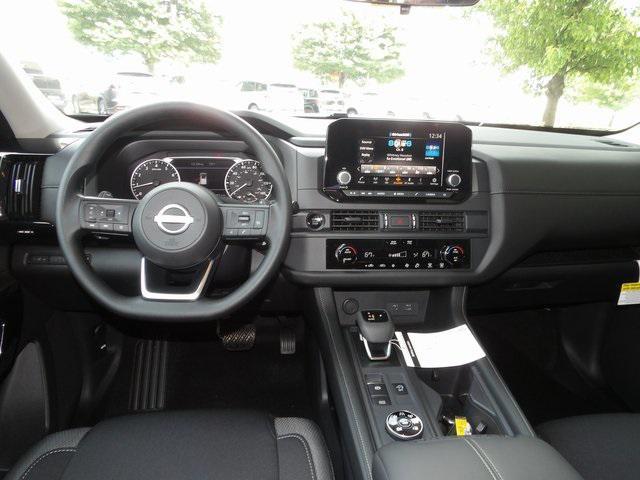 new 2025 Nissan Pathfinder car, priced at $34,868