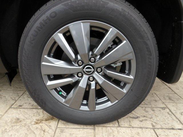 new 2025 Nissan Pathfinder car, priced at $38,276