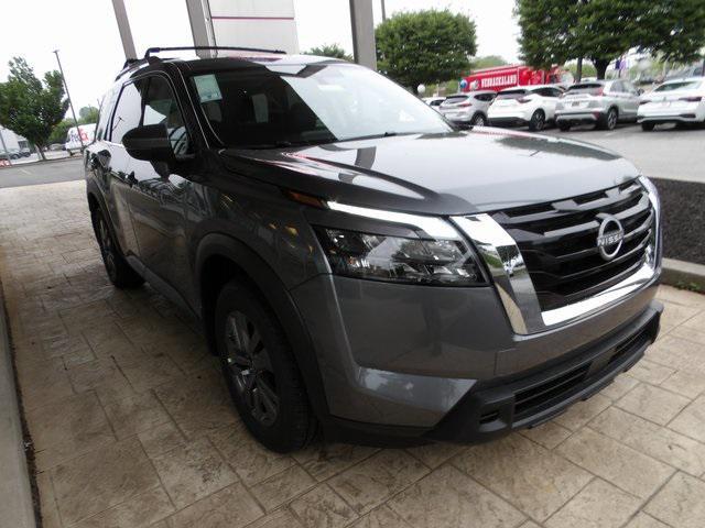 new 2025 Nissan Pathfinder car, priced at $38,276