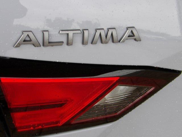 new 2024 Nissan Altima car, priced at $30,857