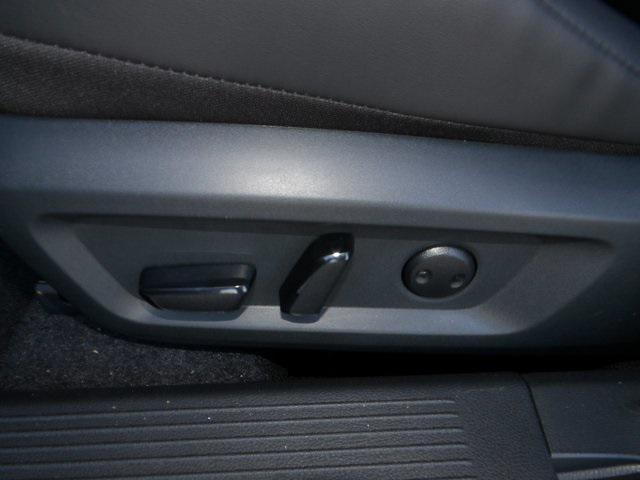 new 2025 Nissan Rogue car, priced at $34,986