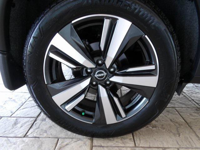 used 2023 Nissan Rogue car, priced at $33,989