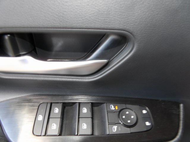 new 2025 Nissan Kicks car, priced at $26,672