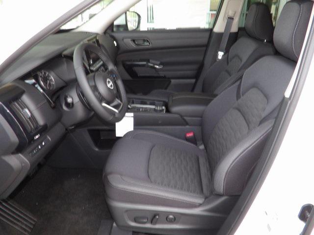 new 2025 Nissan Pathfinder car, priced at $40,767