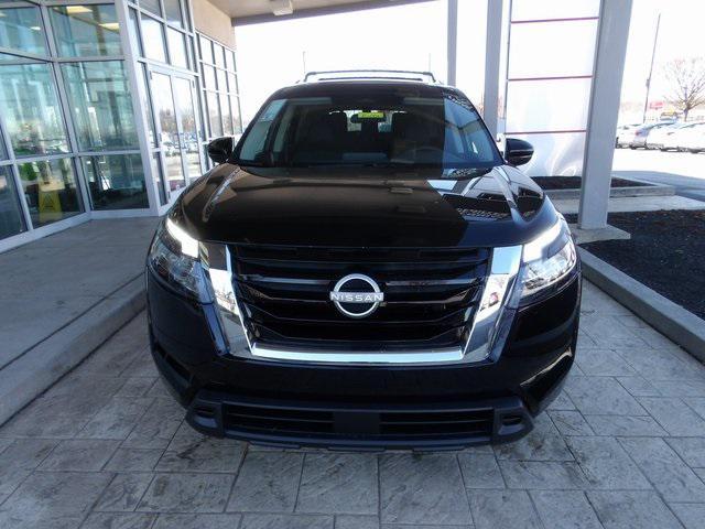 new 2025 Nissan Pathfinder car, priced at $38,276