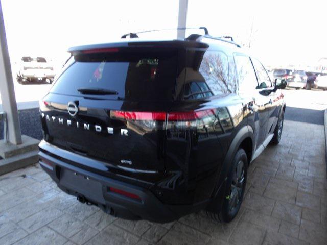 new 2025 Nissan Pathfinder car, priced at $38,276