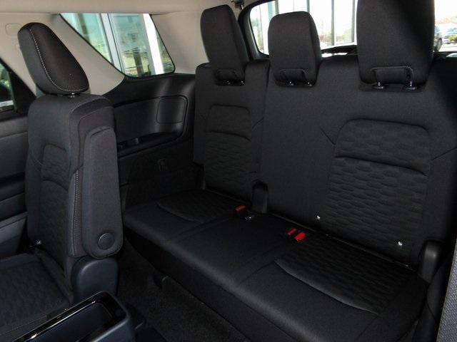 new 2025 Nissan Pathfinder car, priced at $38,276