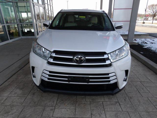 used 2018 Toyota Highlander car, priced at $23,450