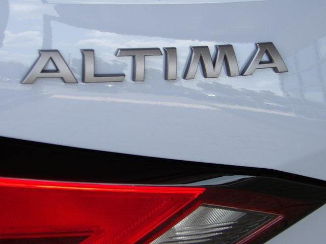 used 2023 Nissan Altima car, priced at $23,980
