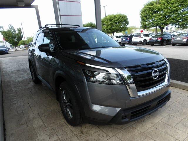 new 2025 Nissan Pathfinder car, priced at $38,276