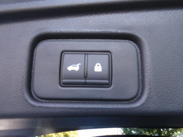 new 2025 Nissan Pathfinder car, priced at $46,150