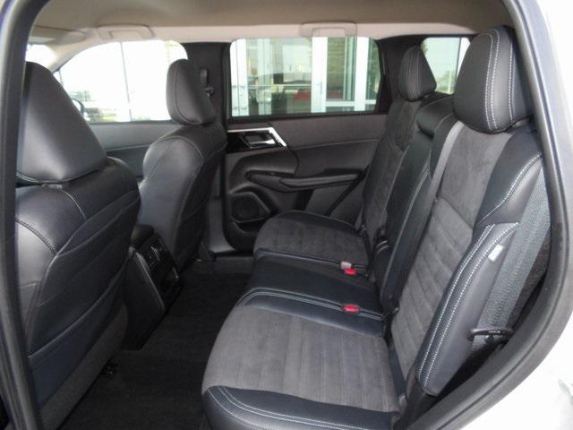 used 2022 Mitsubishi Outlander car, priced at $26,457