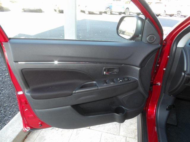 new 2025 Mitsubishi Outlander Sport car, priced at $28,218