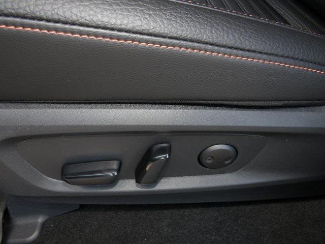 new 2025 Nissan Pathfinder car, priced at $42,644