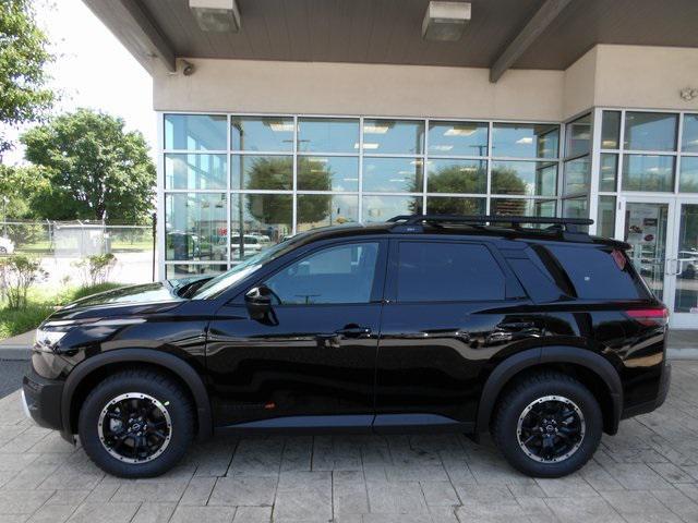 new 2025 Nissan Pathfinder car, priced at $42,644