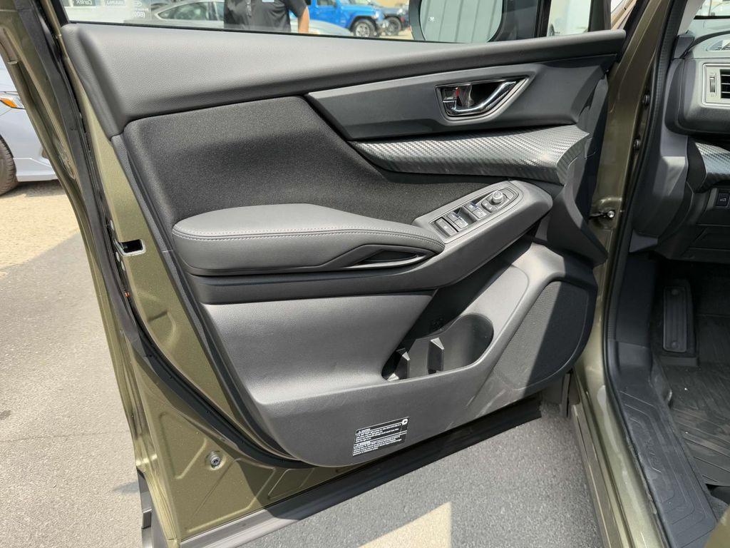 new 2025 Subaru Ascent car, priced at $38,274