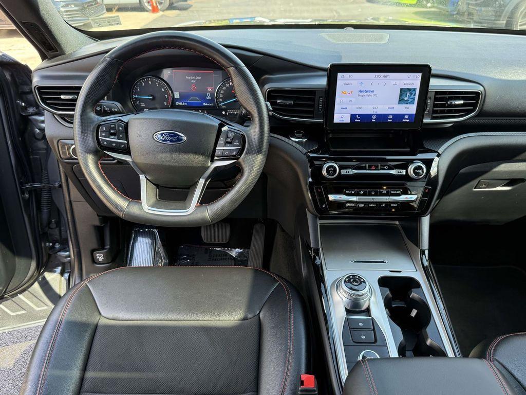 used 2022 Ford Explorer car, priced at $33,995
