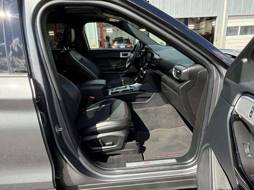 used 2022 Ford Explorer car, priced at $33,995