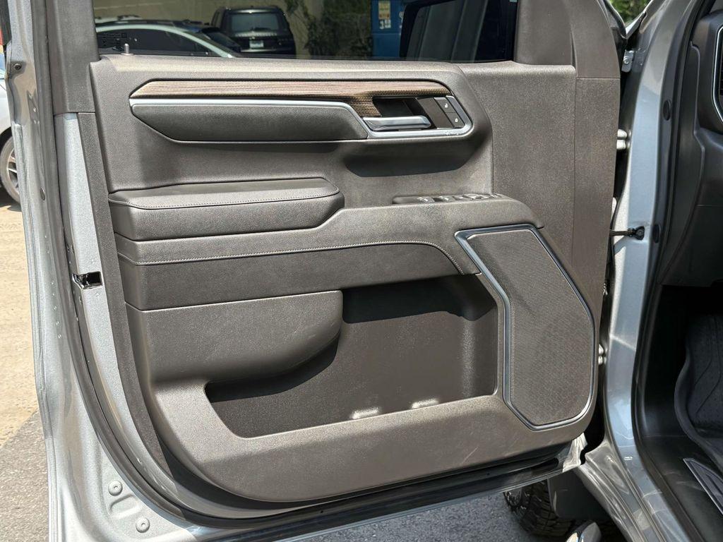 used 2024 Chevrolet Silverado 1500 car, priced at $43,000