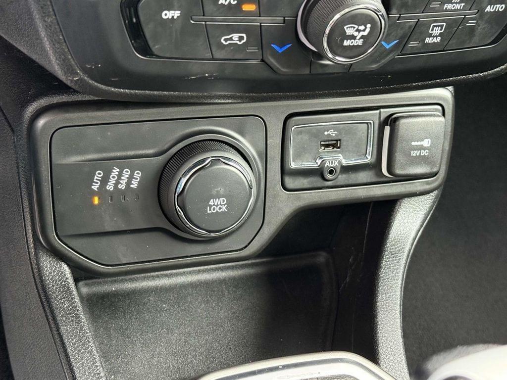 used 2018 Jeep Renegade car, priced at $15,942