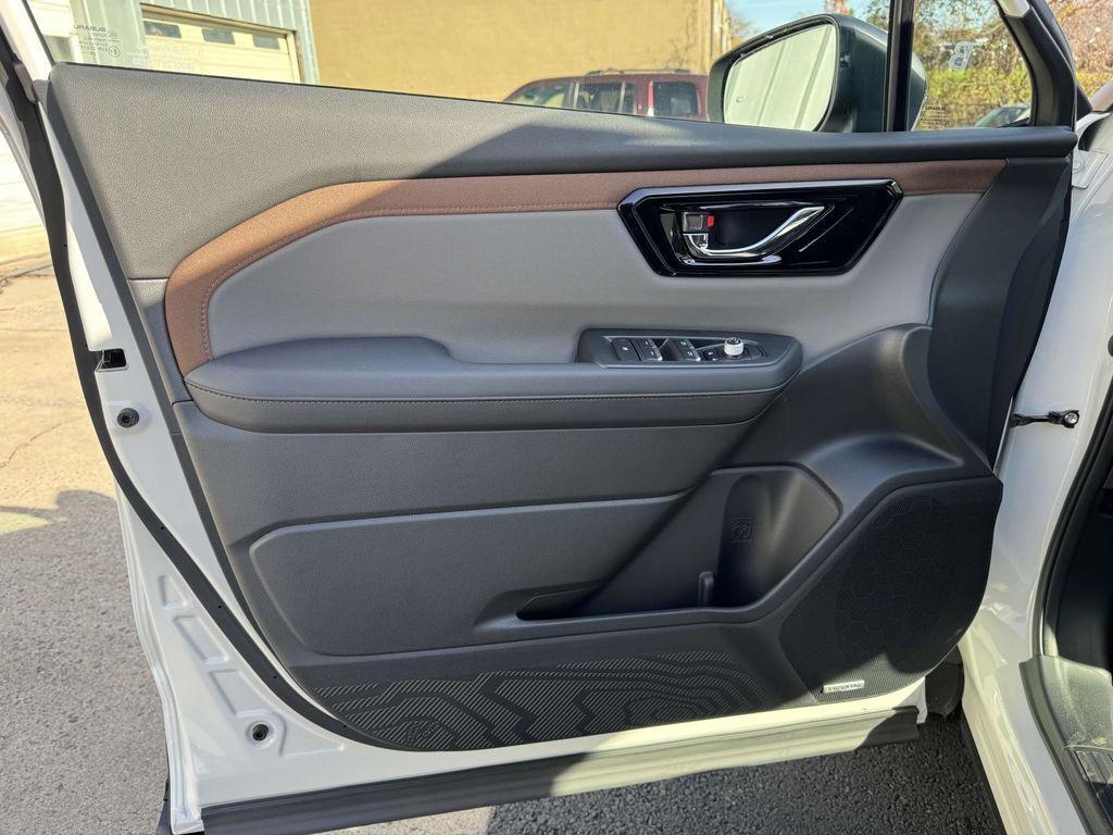 new 2025 Subaru Forester car, priced at $36,185