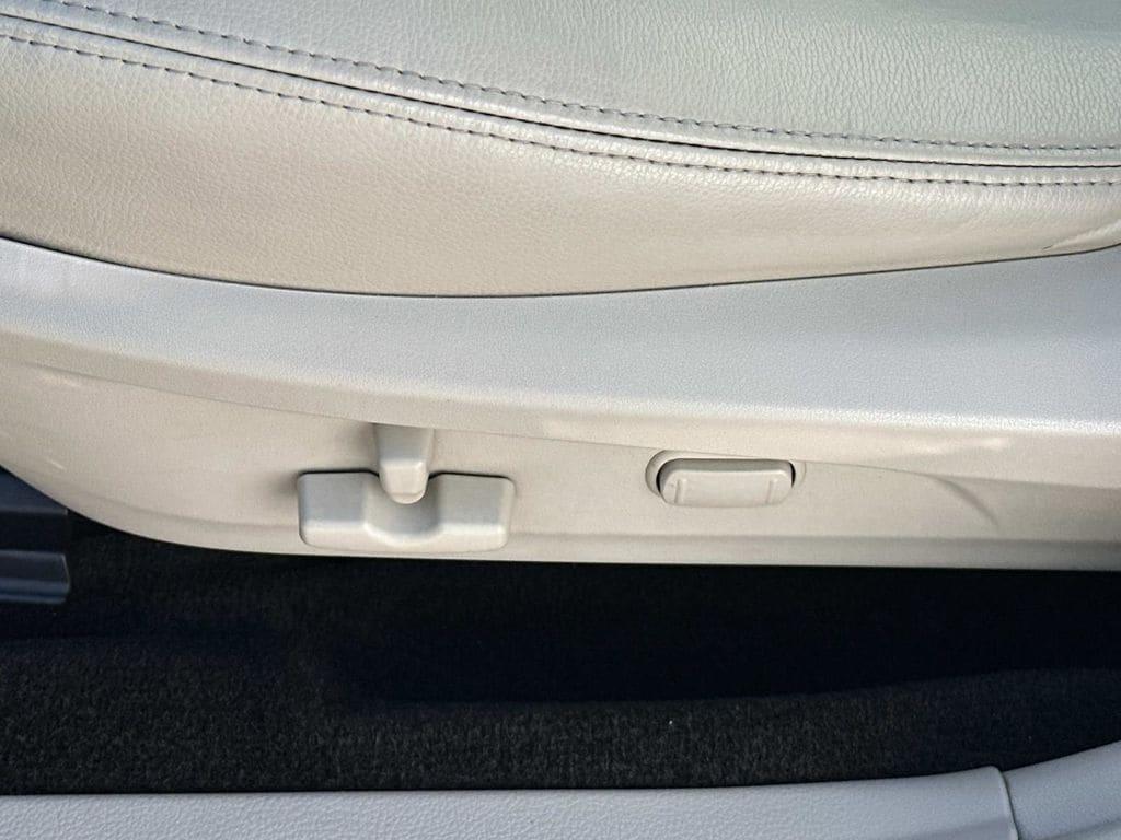 used 2013 Subaru Outback car, priced at $5,995