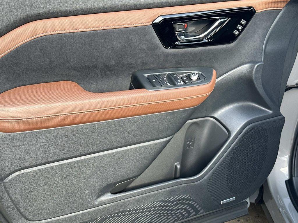 new 2025 Subaru Forester car, priced at $41,665