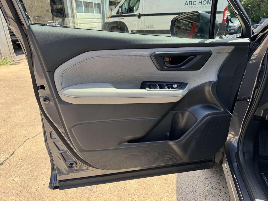 new 2025 Subaru Forester car, priced at $34,463