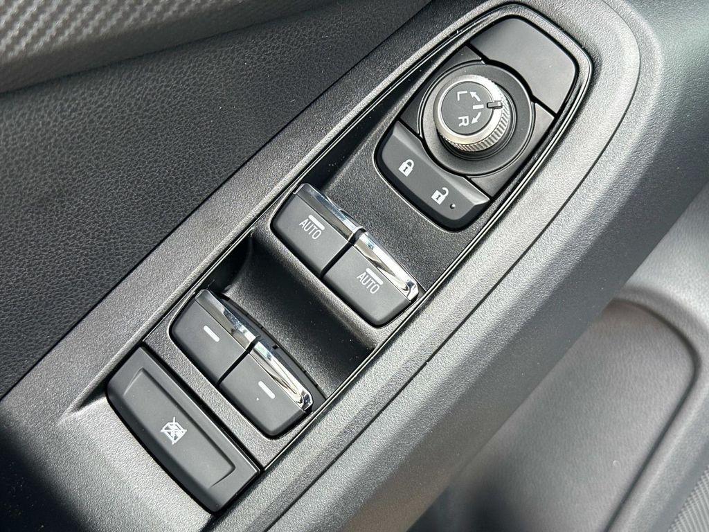 new 2025 Subaru Crosstrek car, priced at $35,090