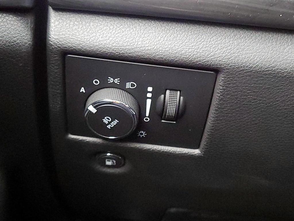used 2021 Jeep Grand Cherokee car, priced at $26,998