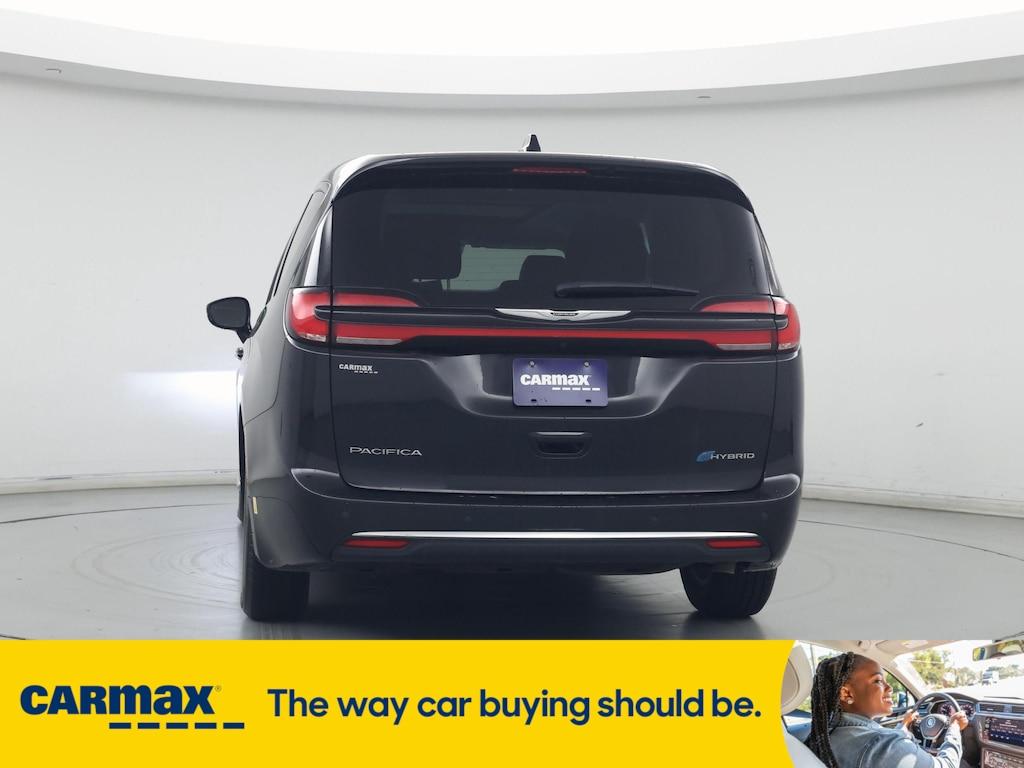 used 2023 Chrysler Pacifica Hybrid car, priced at $32,998