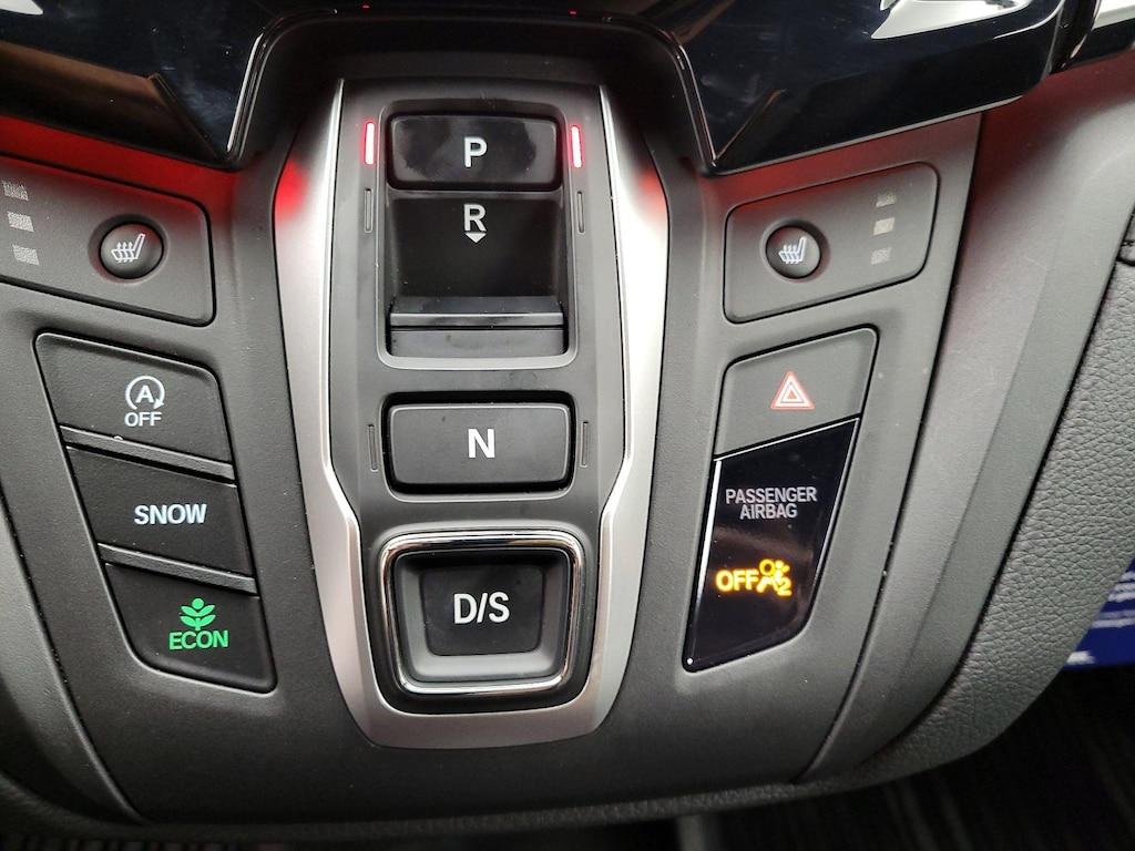 used 2024 Honda Odyssey car, priced at $40,998