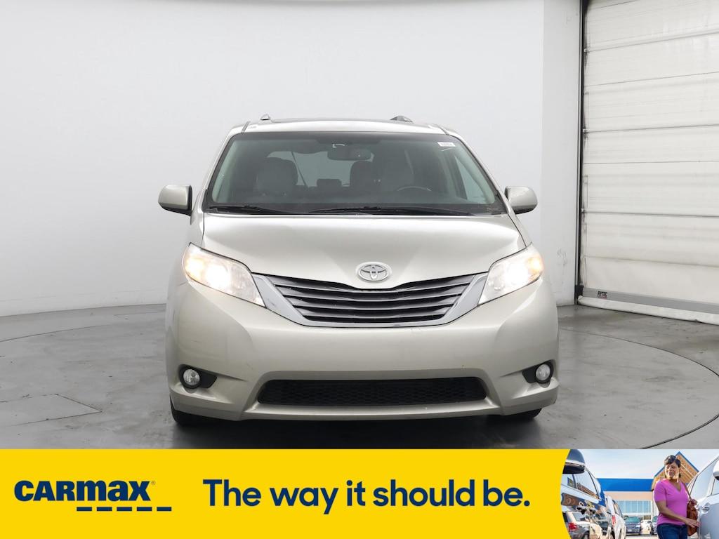 used 2017 Toyota Sienna car, priced at $22,998