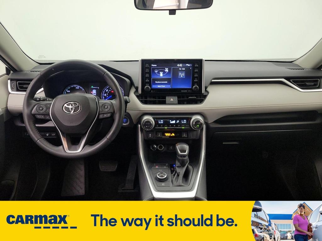 used 2020 Toyota RAV4 Hybrid car, priced at $32,998