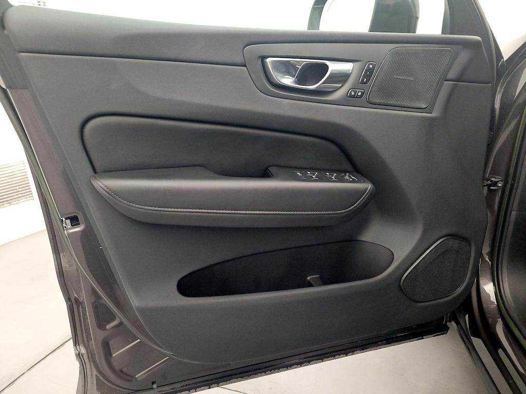 used 2023 Volvo XC60 car, priced at $34,998