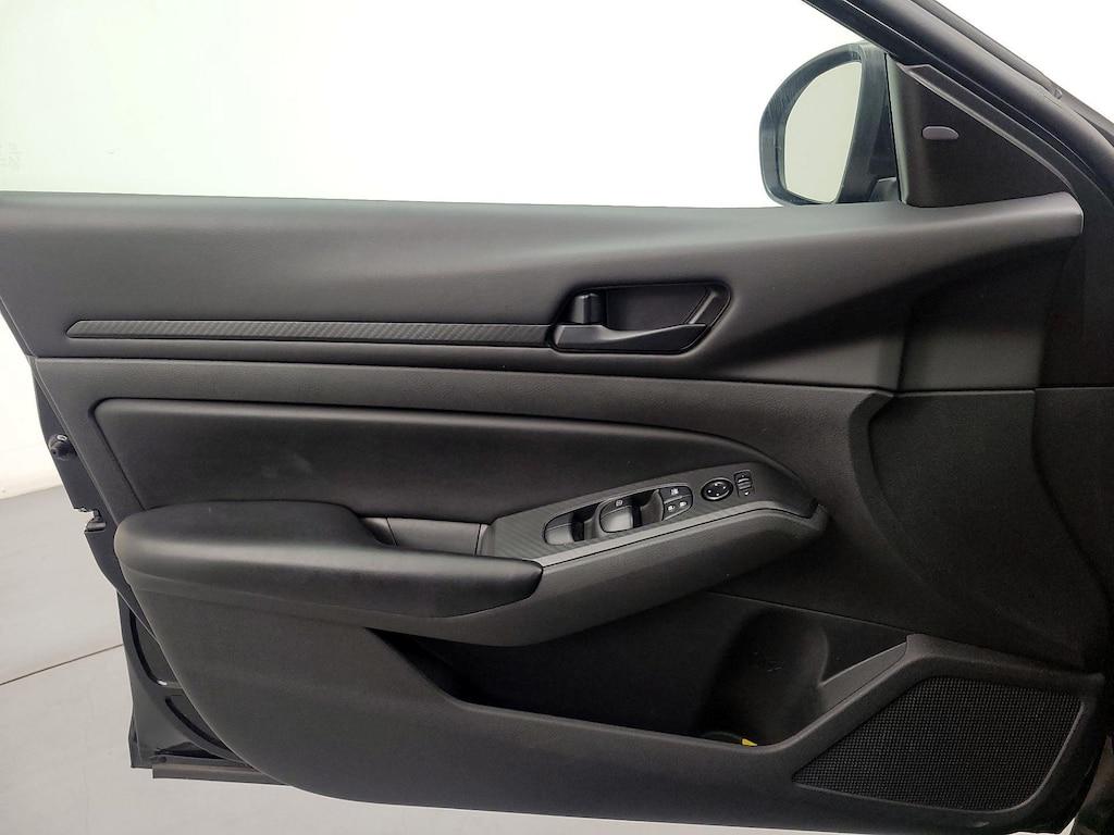 used 2023 Nissan Altima car, priced at $21,998