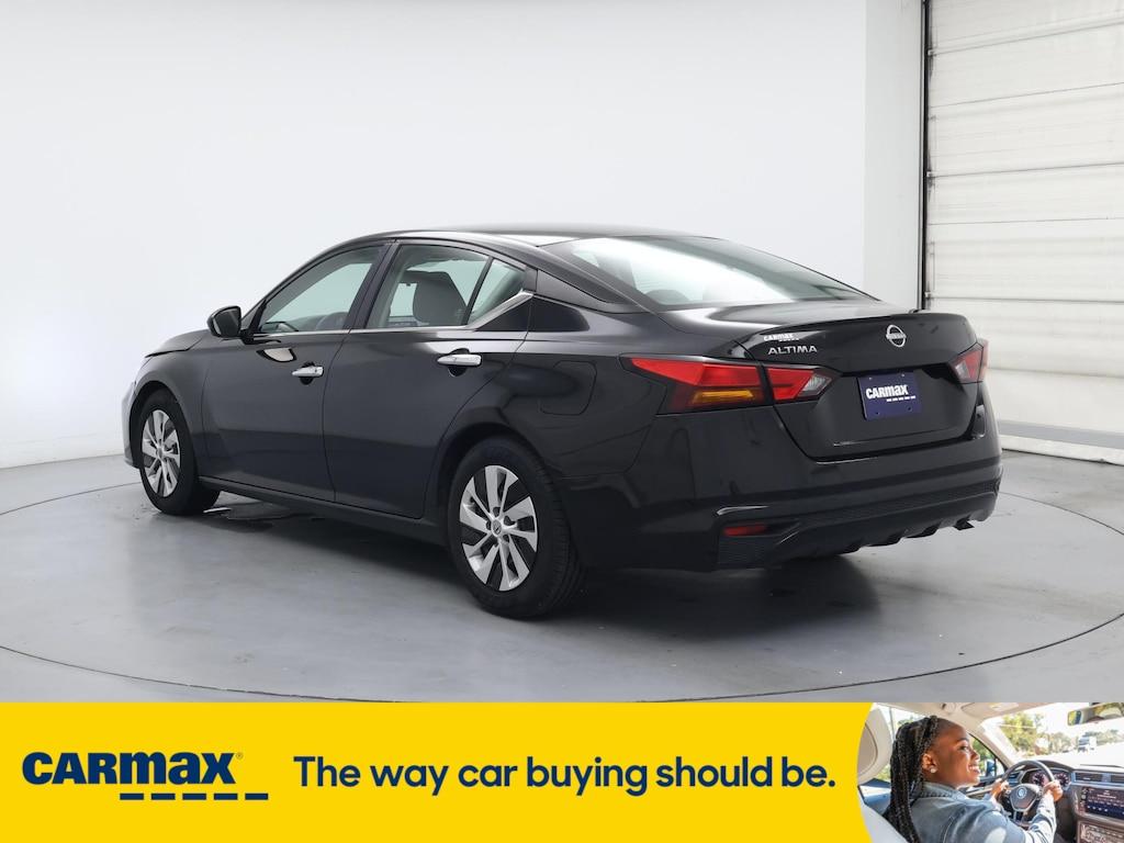 used 2023 Nissan Altima car, priced at $21,998