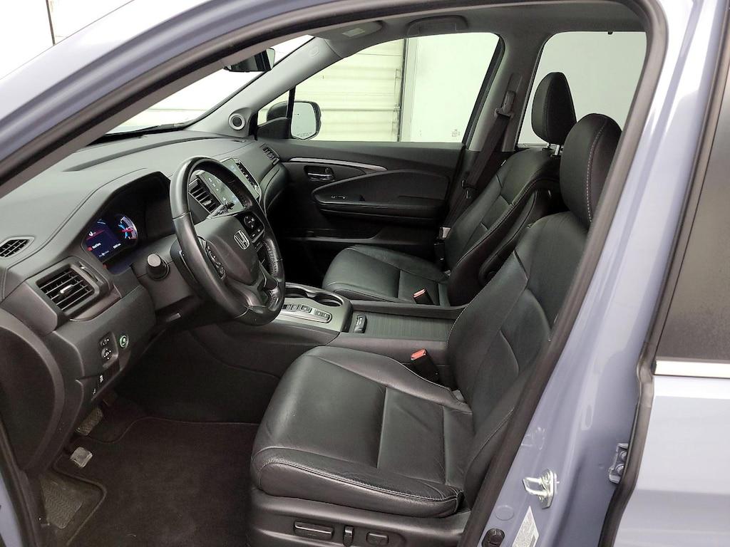 used 2022 Honda Pilot car, priced at $32,998
