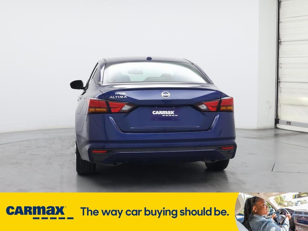 used 2019 Nissan Altima car, priced at $17,998