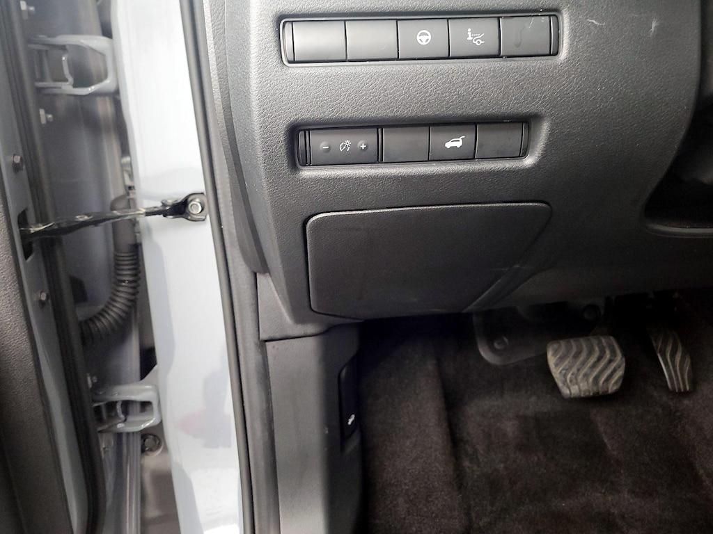 used 2022 Nissan Rogue car, priced at $25,998
